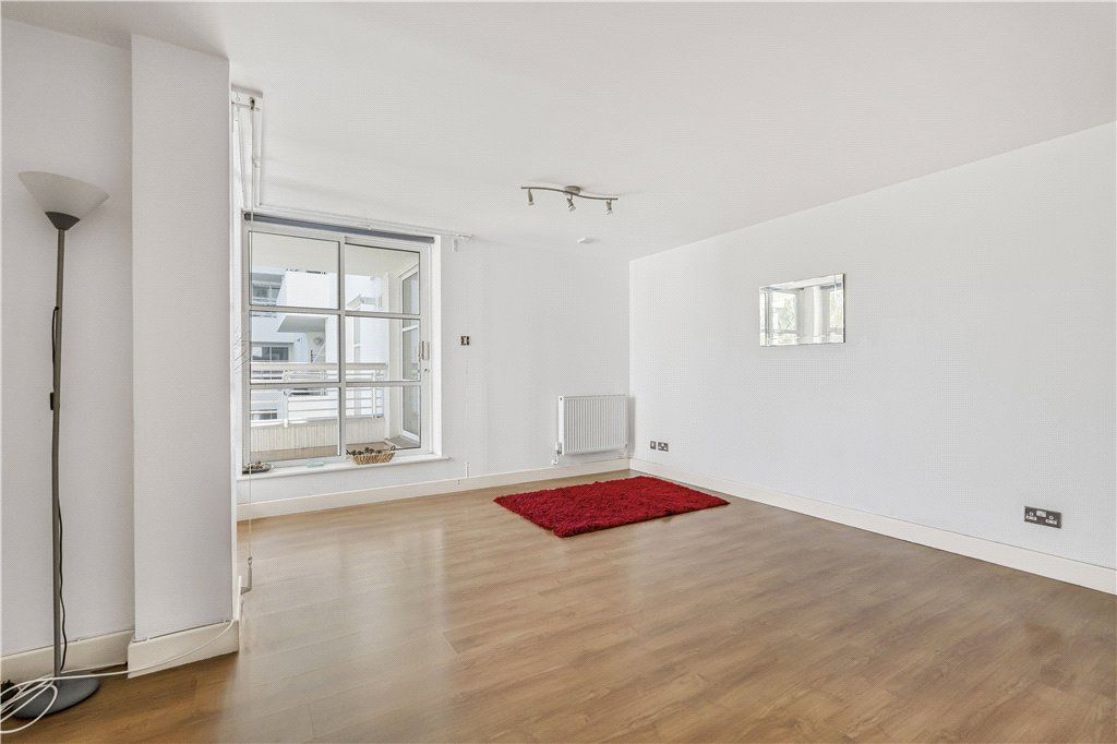 Property photo 2 of 15 Reception Room