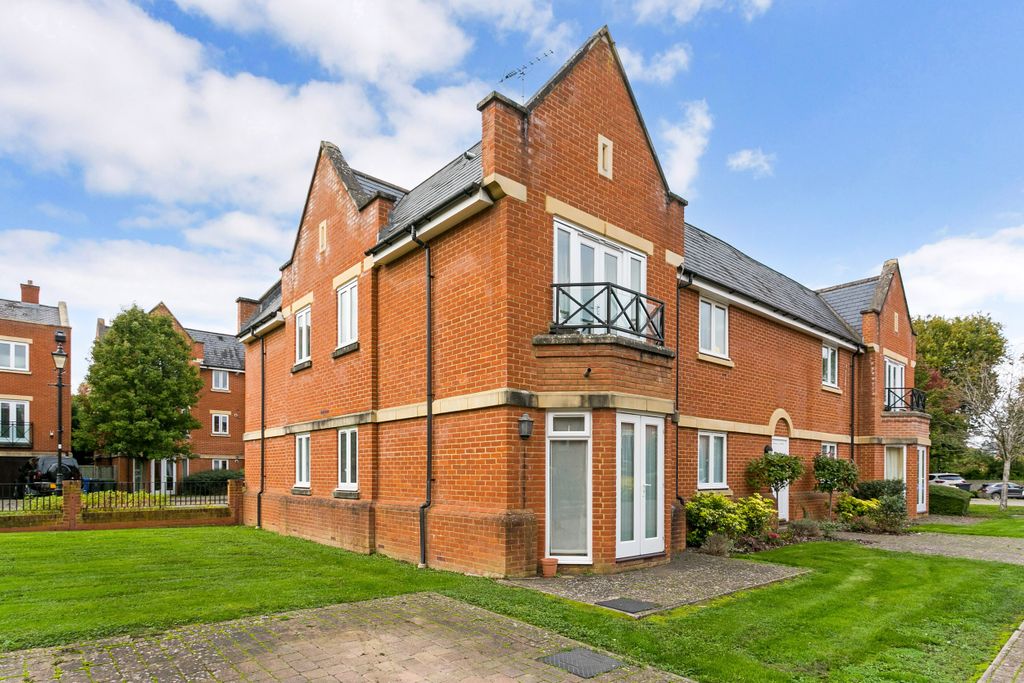 Property photo 1 of 13