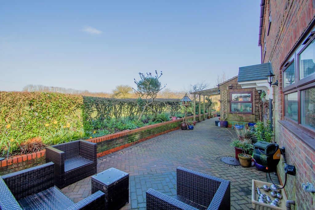 Property photo 3 of 30 Photo 3