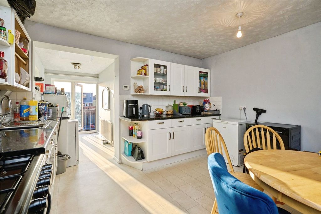 Property photo 2 of 12 Kitchen/Diner