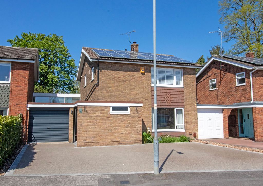 Property photo 1 of 30