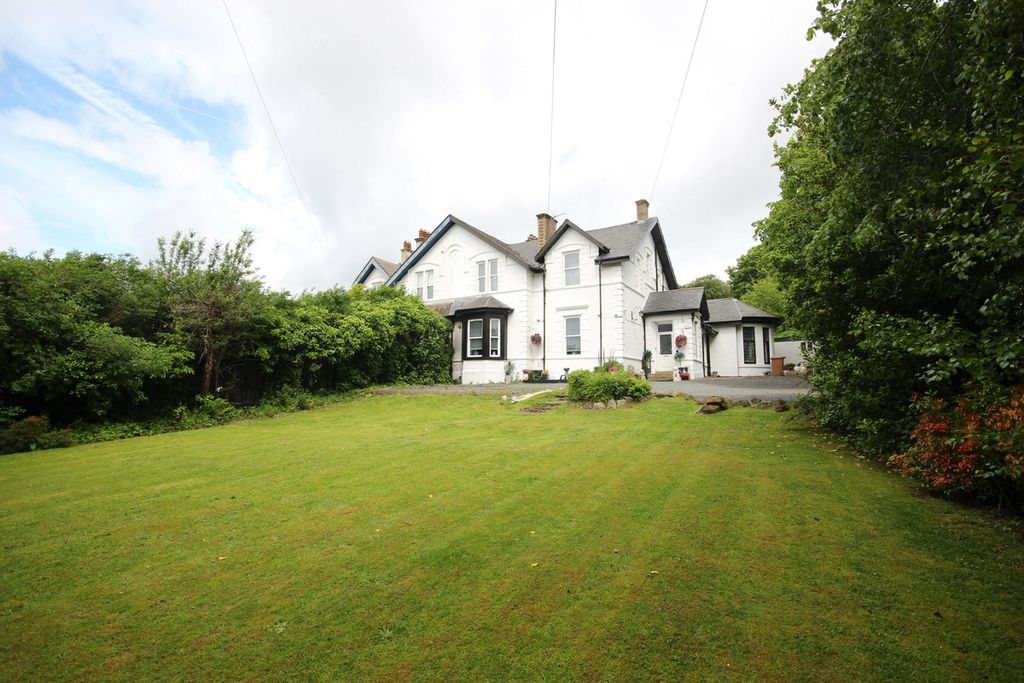 Property photo 1 of 45