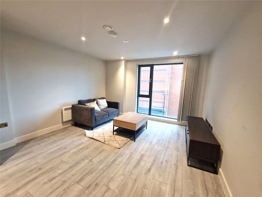Property photo 2 of 13 Living Space