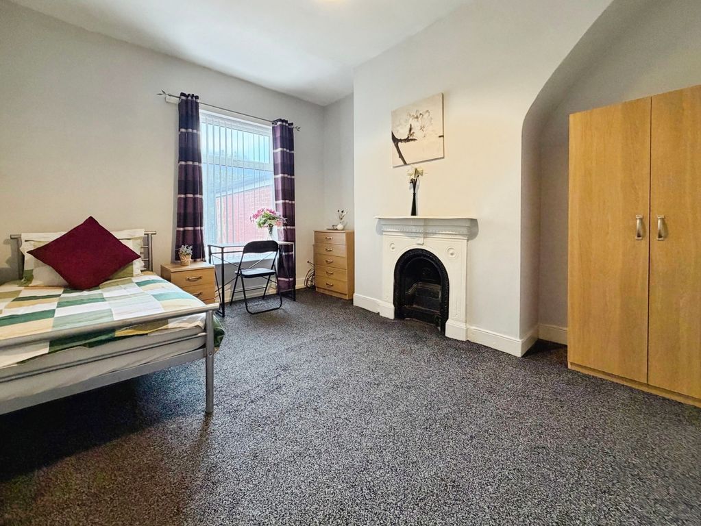 Property photo 1 of 7 Pbox-Img.Jpg