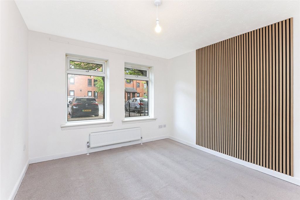 Property photo 3 of 17 Picture No. 03