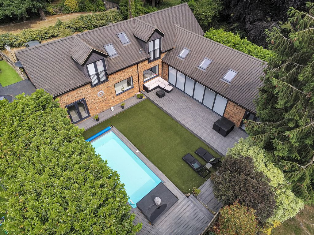 Property photo 2 of 36 101004700762