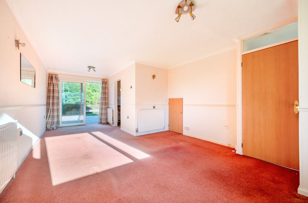 Property photo 2 of 17 1523356 (3)