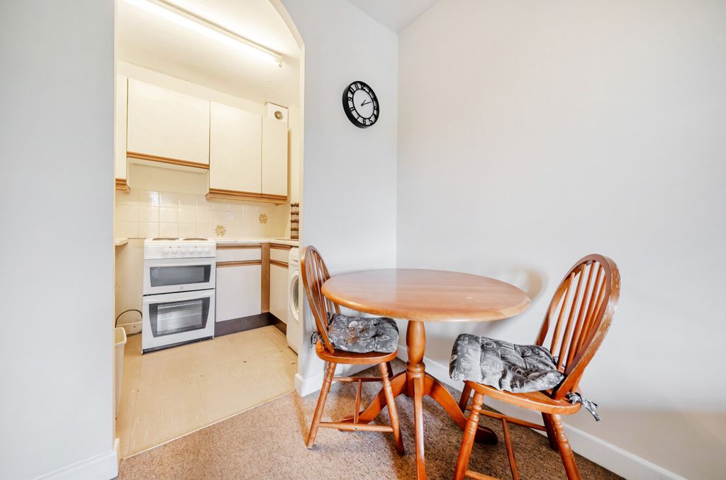 Property photo 3 of 10 1360278-6-68d3E17...