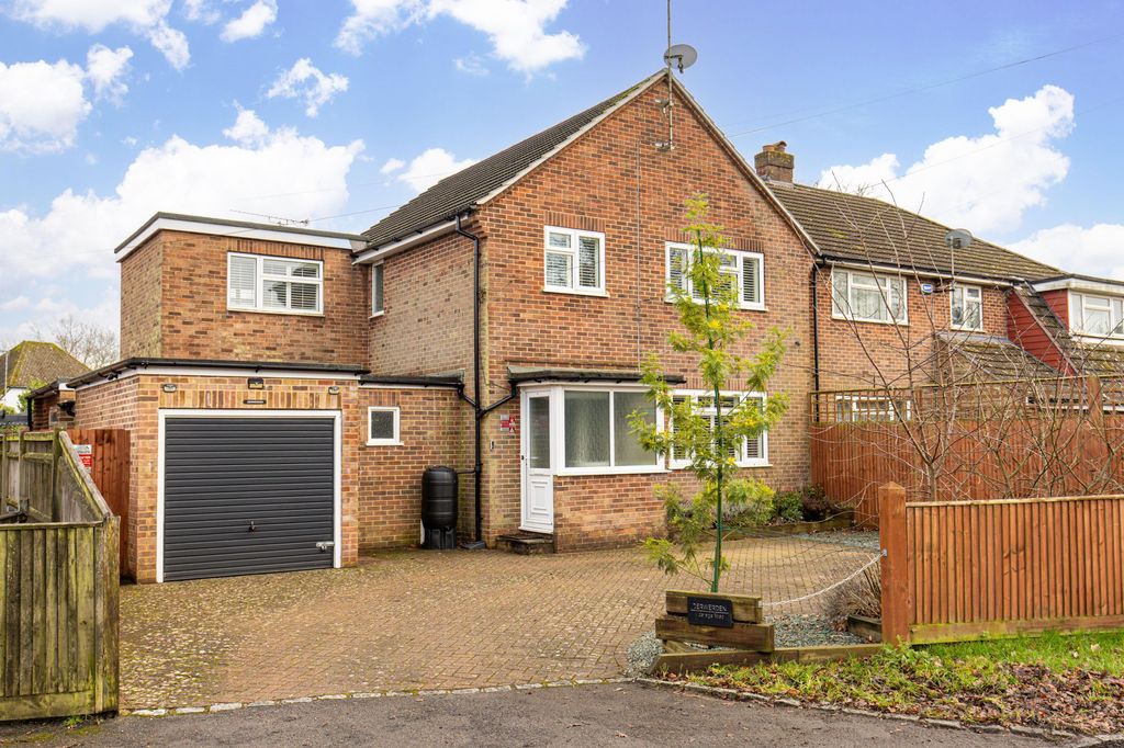 Property photo 1 of 31