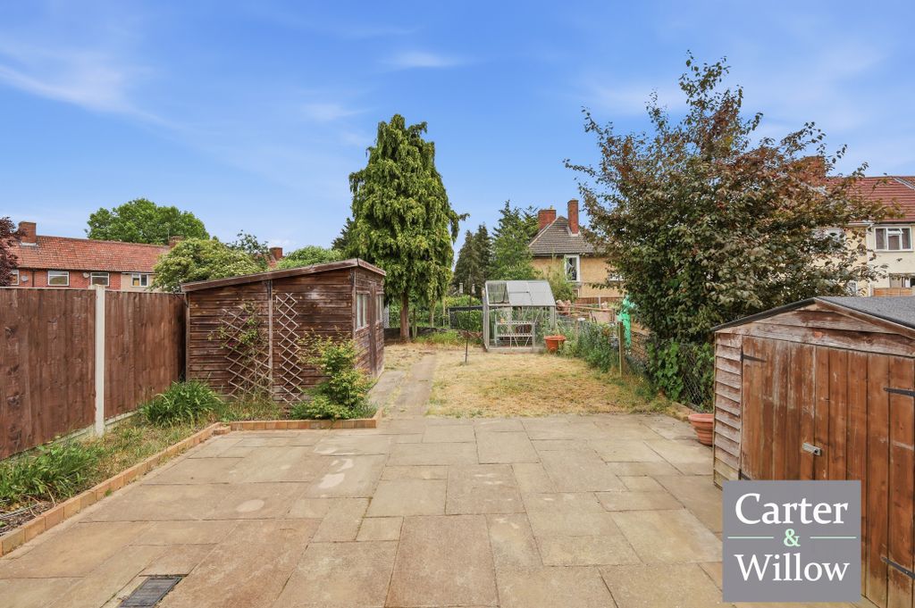Property photo 2 of 15