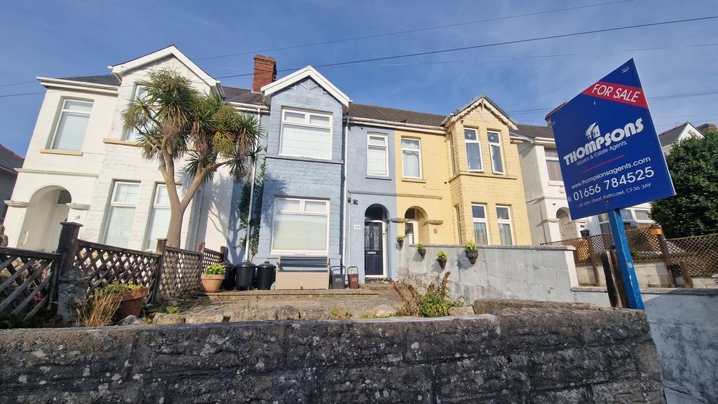 Property photo 1 of 18