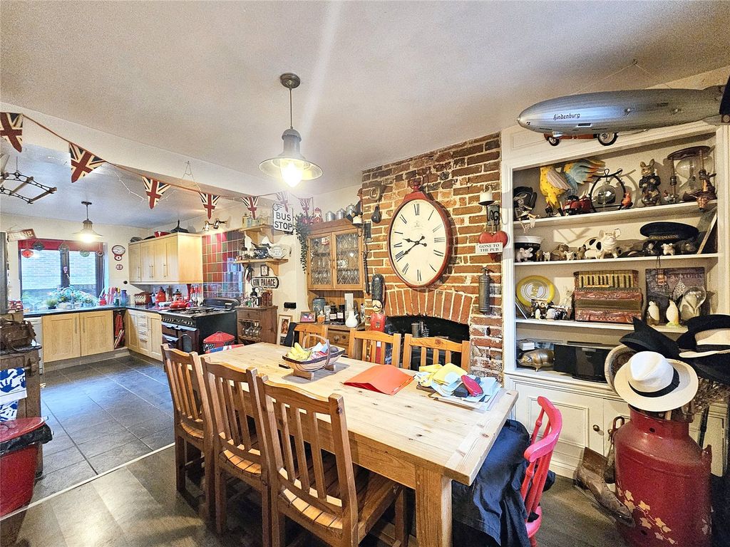 Property photo 2 of 16 Picture No. 02