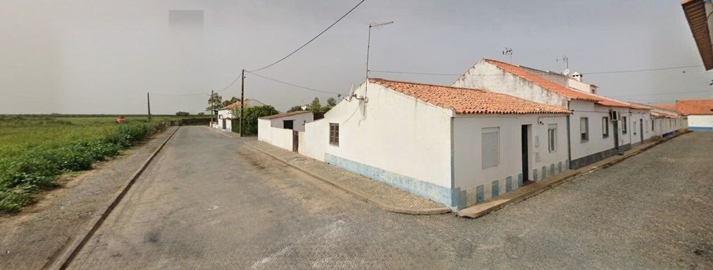 Property photo 1 of 20 Opportunity In Rouquenho - T2 Home With 3 Facades, Alentejo Soul And Yard