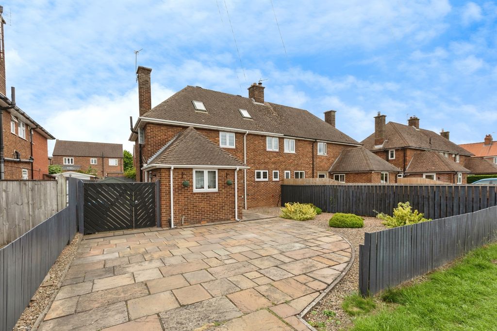 Property photo 1 of 17 Photo