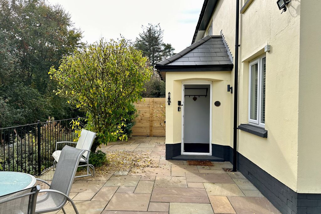 Additional image 14 of 3 bed semi-detached house for saleTaf Fechan Houses, Merthyr Tydfil CF48
