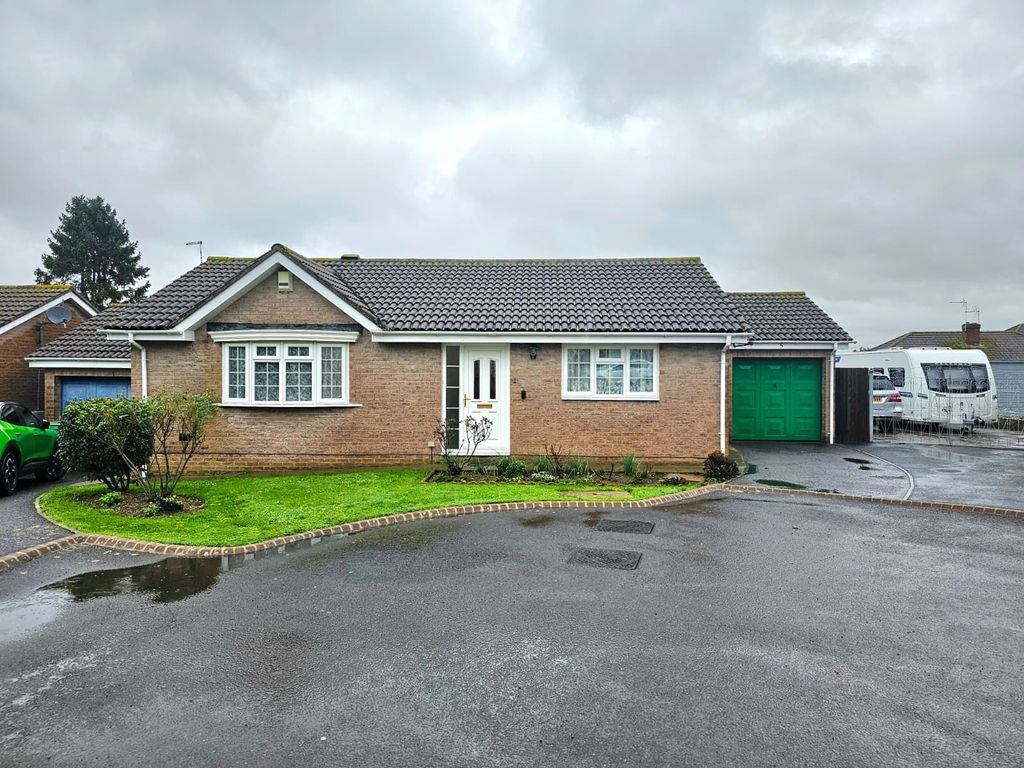 Property photo 1 of 11 Photo 7