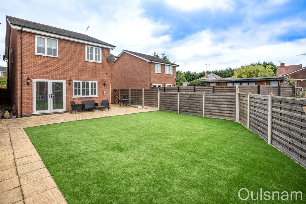 Property photo 2 of 22 Picture No. 20