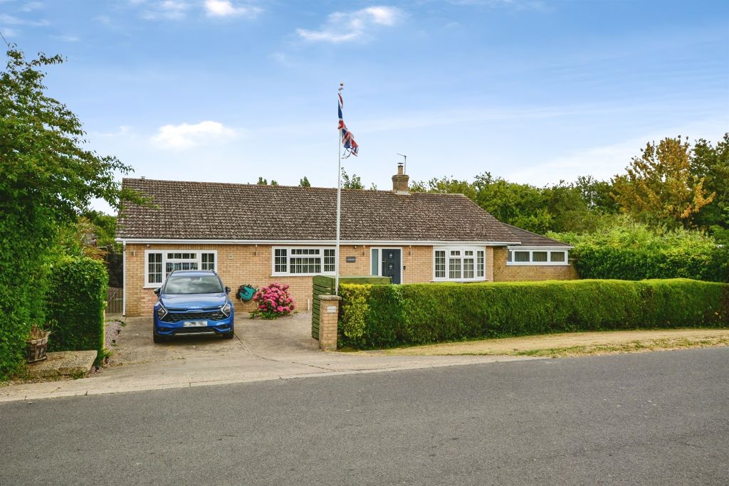 Property photo 1 of 20