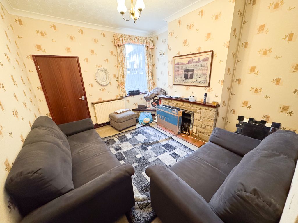 Property photo 2 of 8 Img_9006