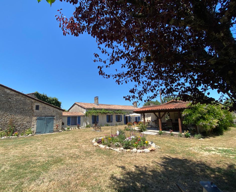 Property photo 1 of 16