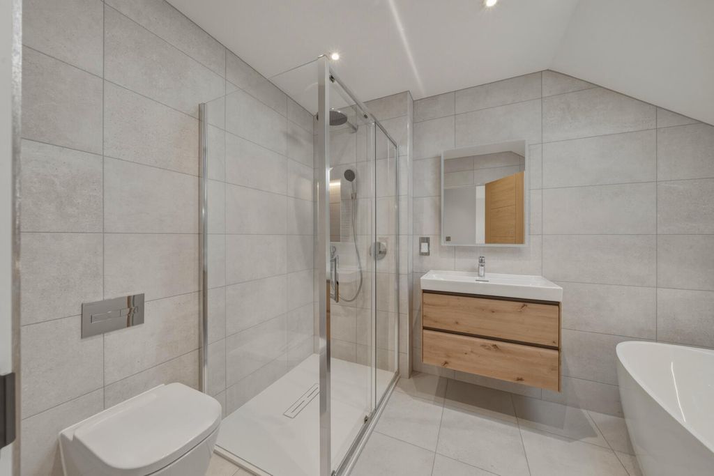Additional image 24 of 5 bed detached house for saleMain Road, Plumtree NG12