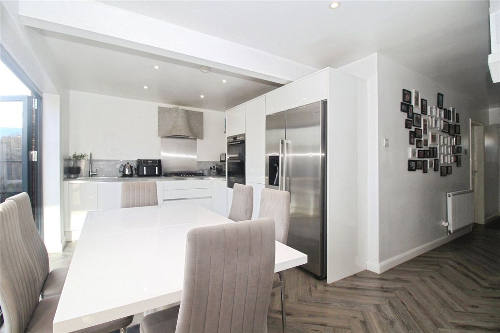 Property photo 3 of 16 Open Plan Kitchen