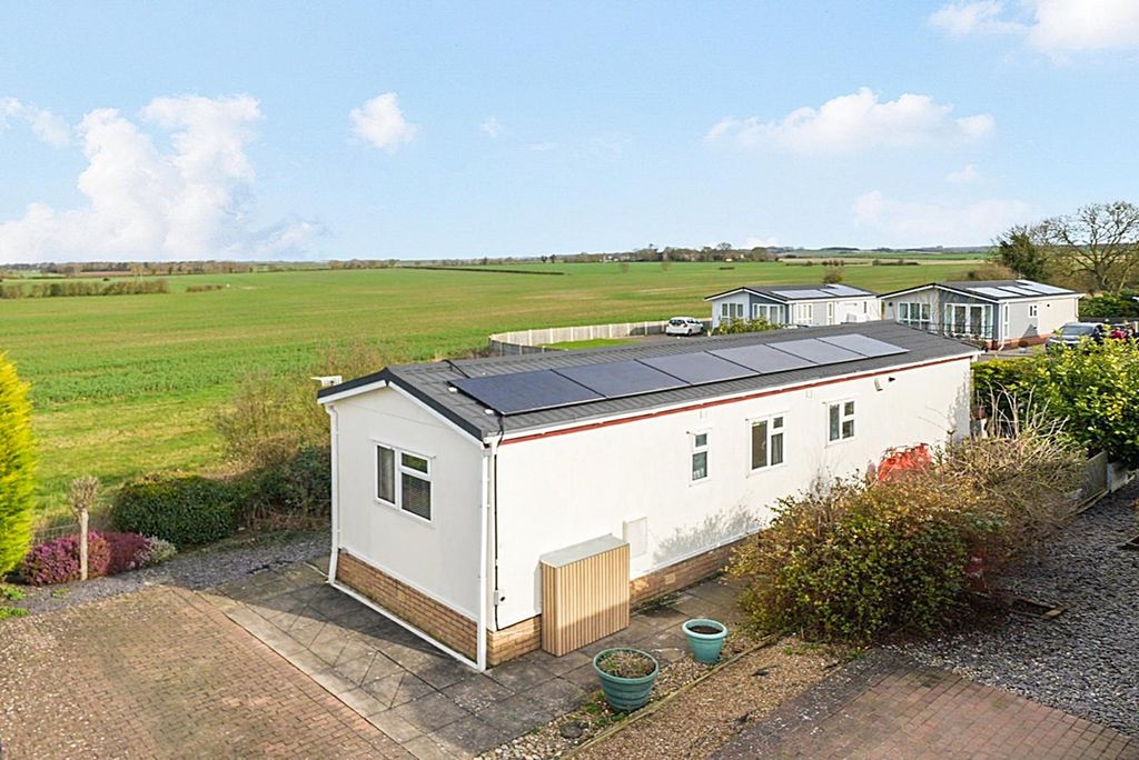 Property photo 1 of 17 Front.Jpg