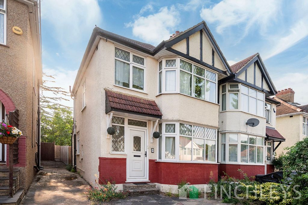 Property photo 1 of 15
