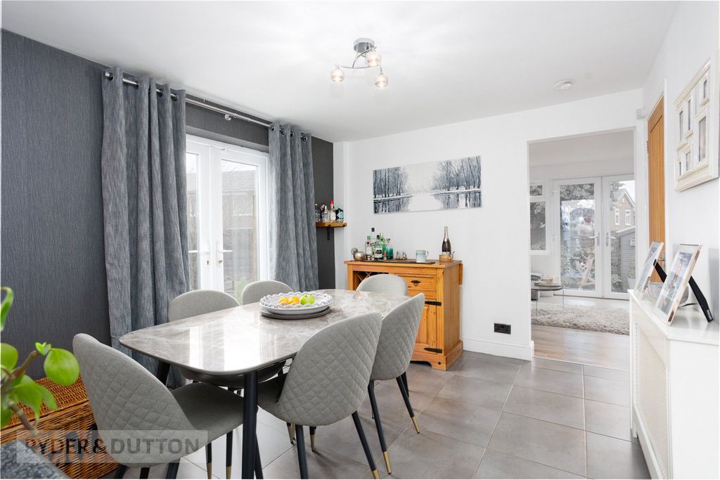 Property photo 3 of 39 Dining Room