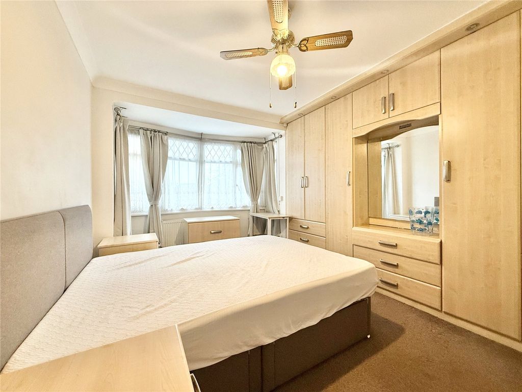 Property photo 3 of 7 Picture No. 06