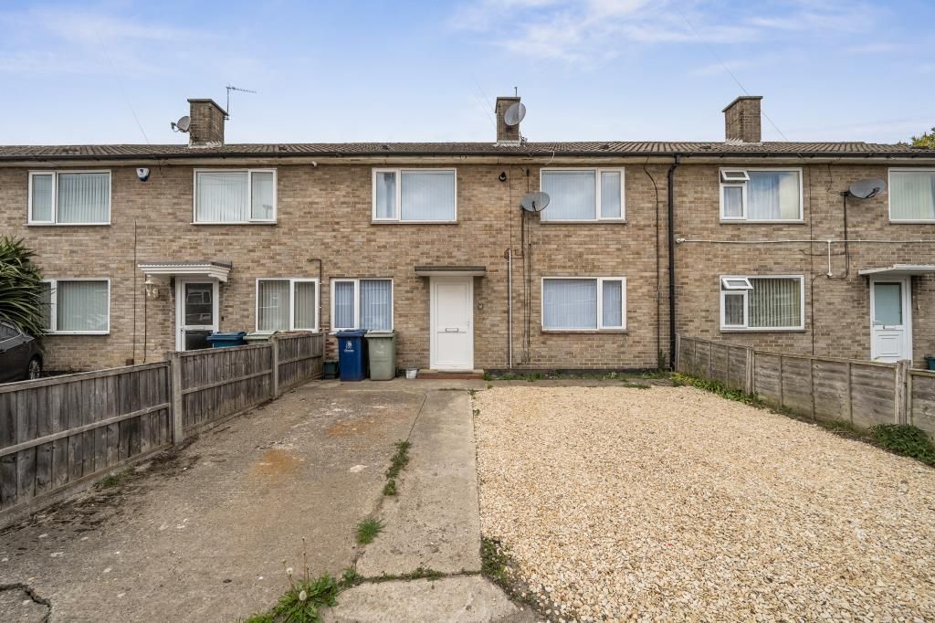 Property photo 1 of 18 External