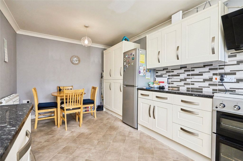 Property photo 3 of 19 Picture No. 19