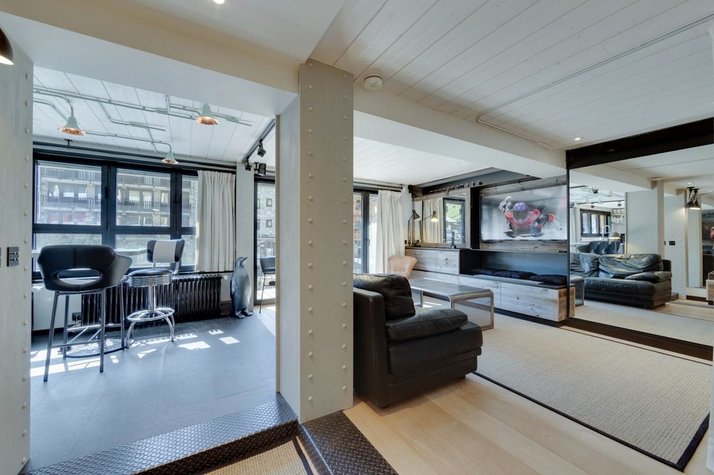 Property photo 1 of 16 Living Area