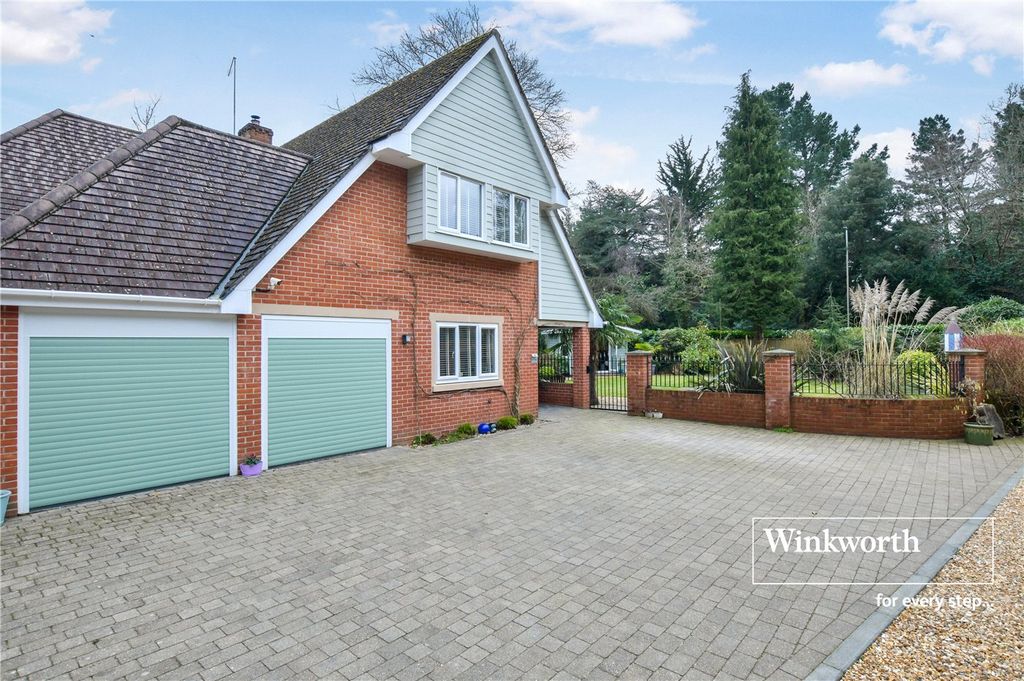 Additional image 31 of 4 bed detached house for saleWimborne Road East, Ferndown, Dorset BH22