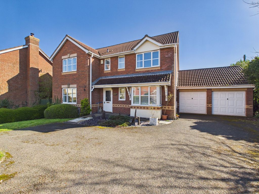 Property photo 1 of 24