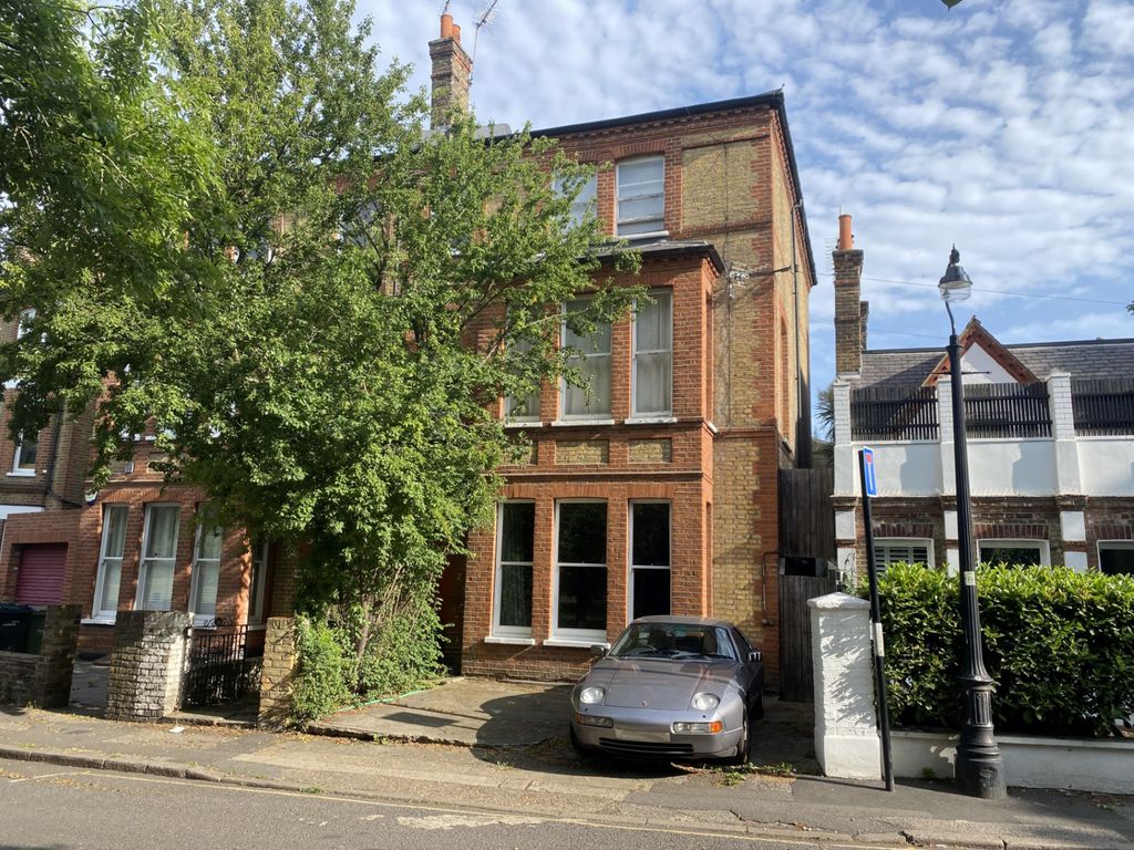 Property photo 1 of 25