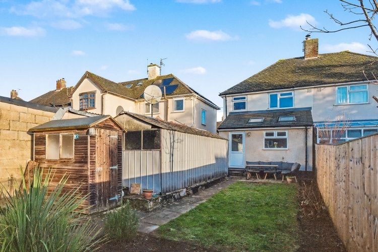 Property photo 3 of 15 321335