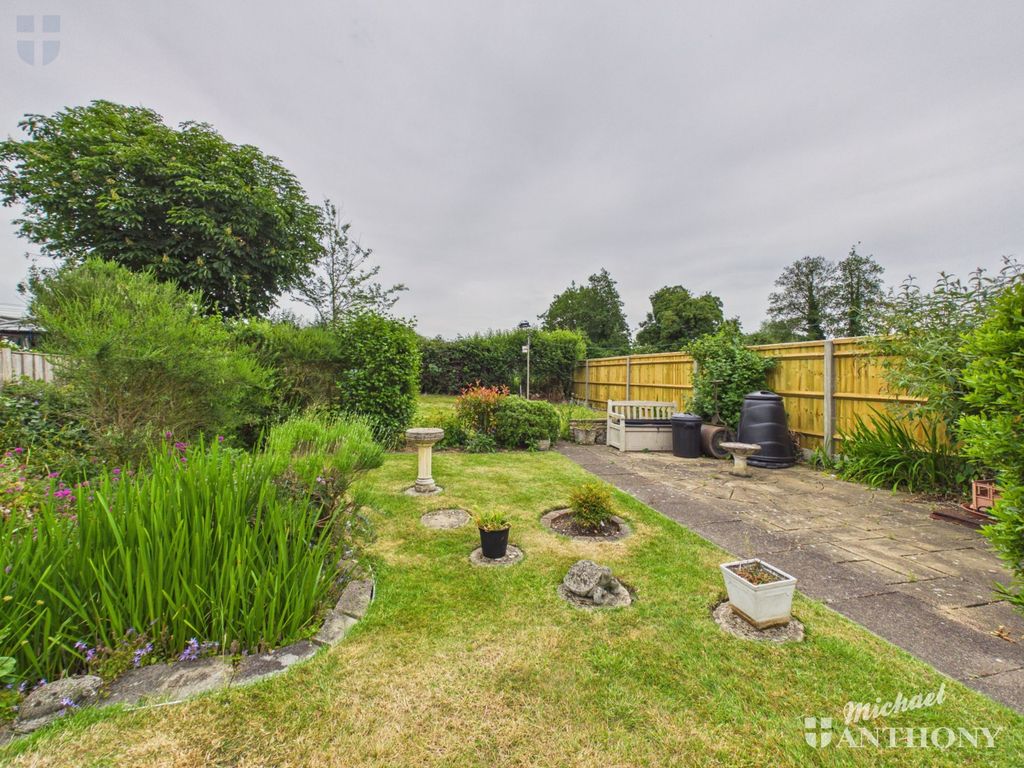 Property photo 3 of 16 Cam03852G0-Pr0680-Still002