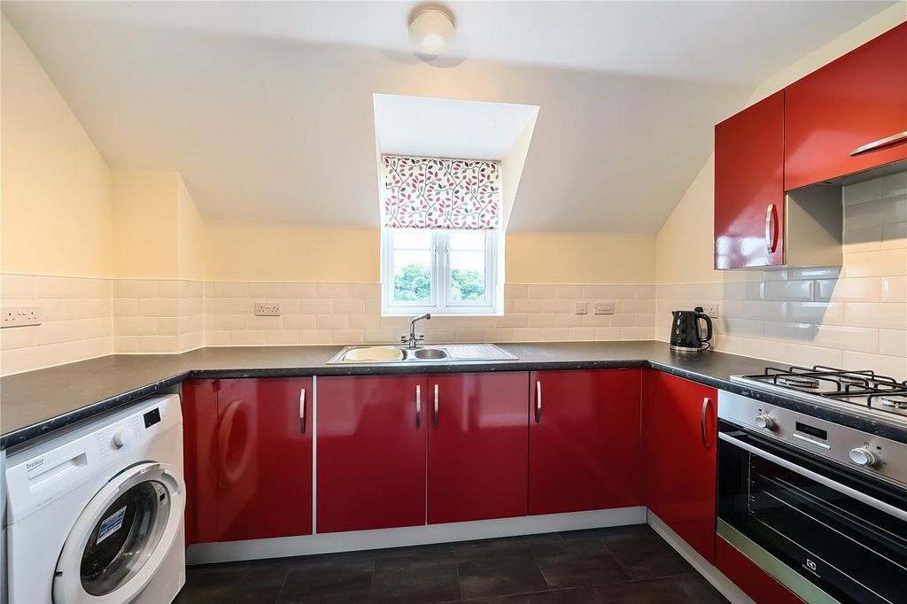 Property photo 2 of 12 Picture No. 04