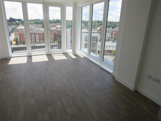 Property photo 1 of 8 Living Room