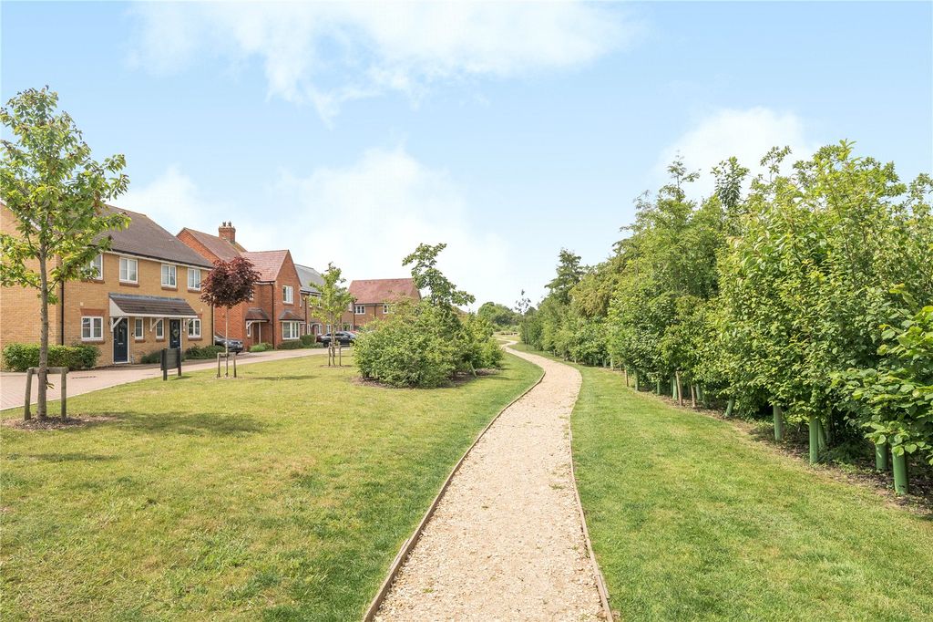 Property photo 2 of 20 Picture No. 13