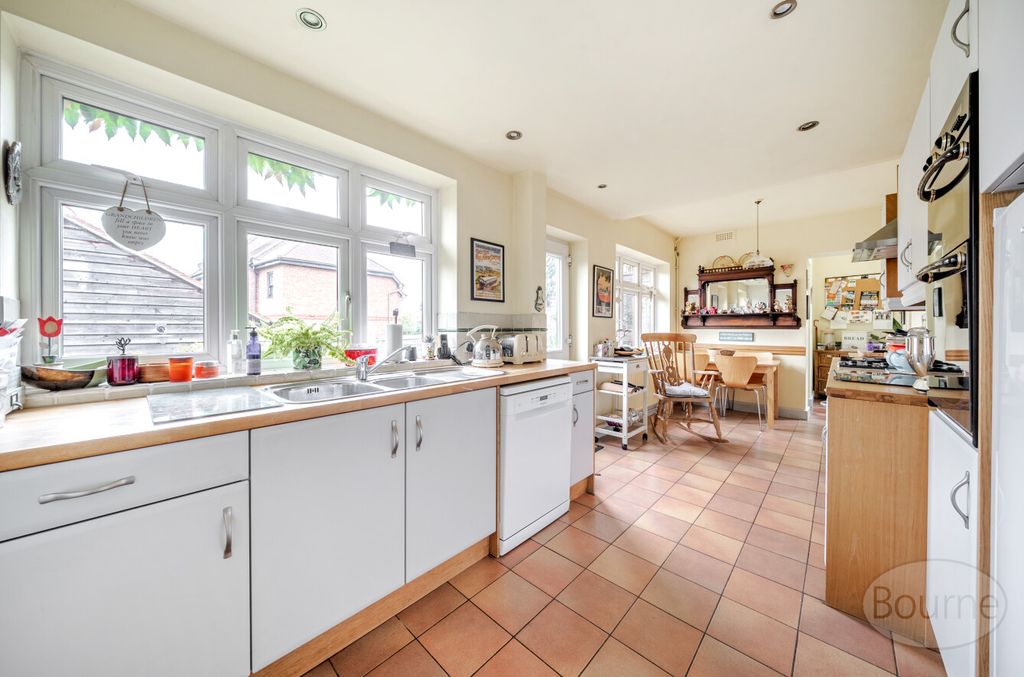 Property photo 3 of 21 3644Ad4E-13A6-48c...