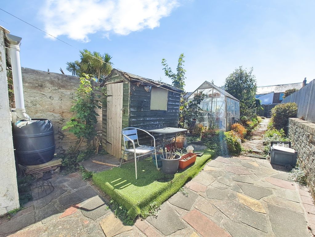 Property photo 2 of 15 Pbox-Img.Jpg