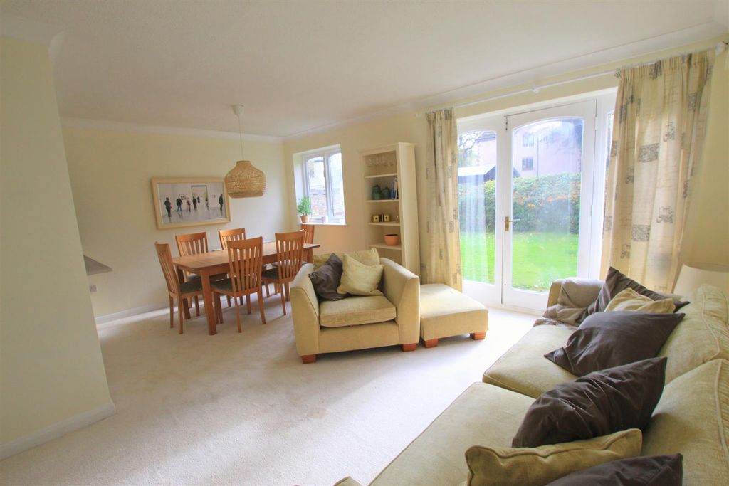 Property photo 2 of 8 Lounge Dining Room.Jpg