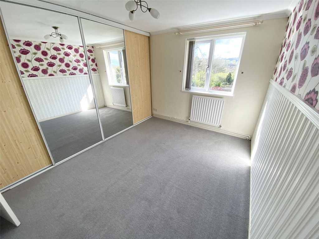 Property photo 3 of 18 Picture No. 03