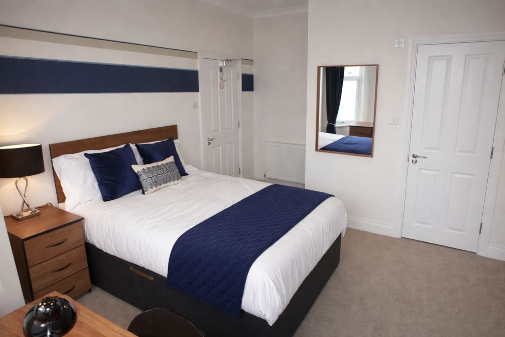 Property photo 3 of 6