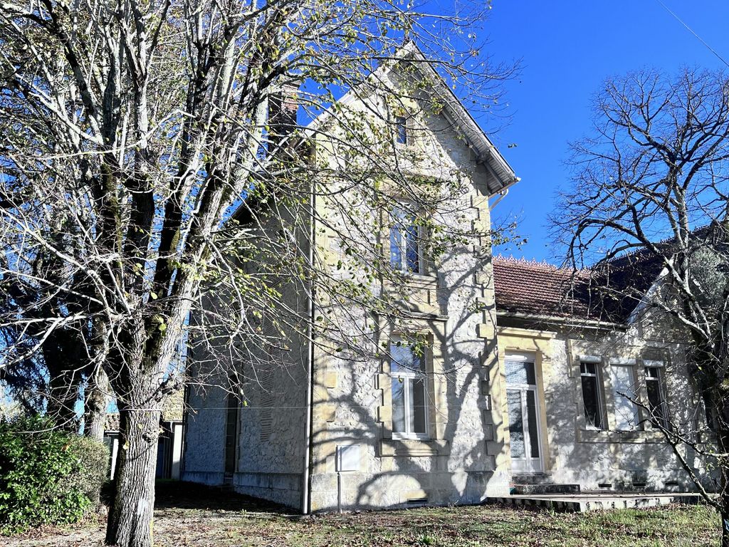 Property photo 1 of 26