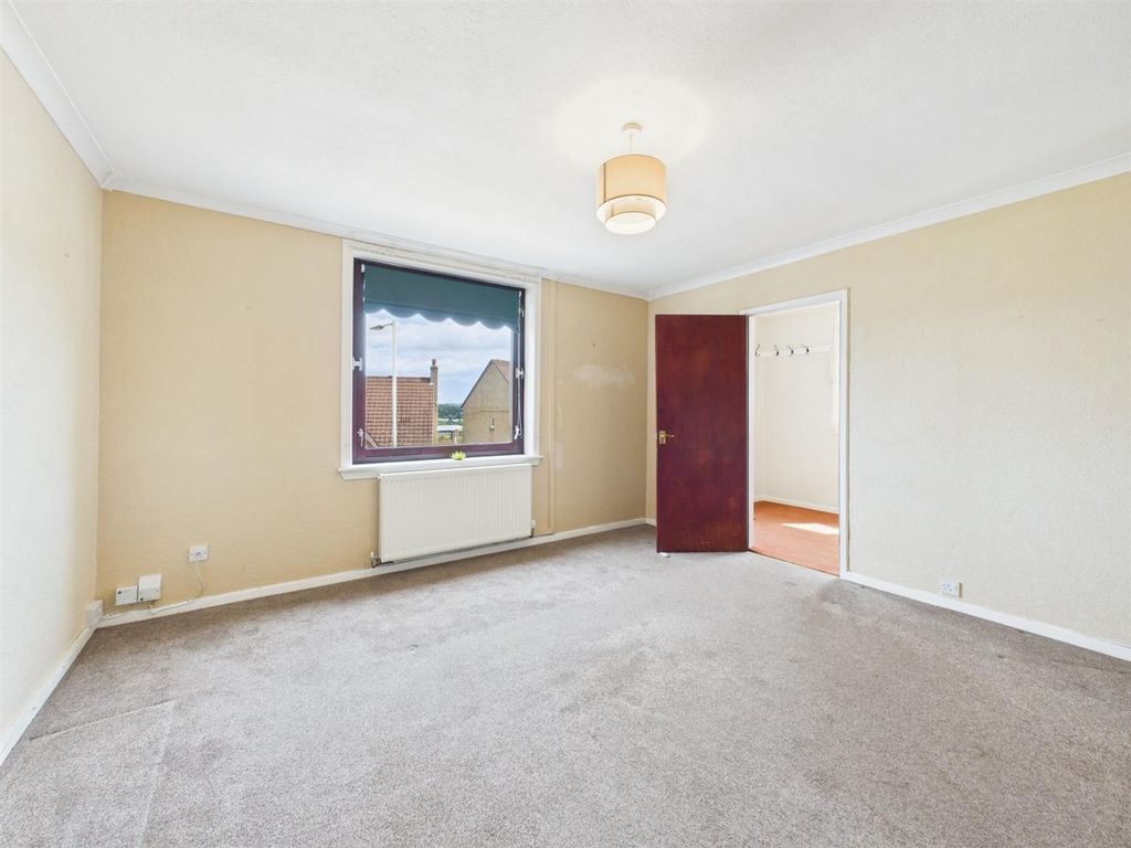 Property photo 3 of 25 Cam03924G0-Pr0105-Still014.Jpg