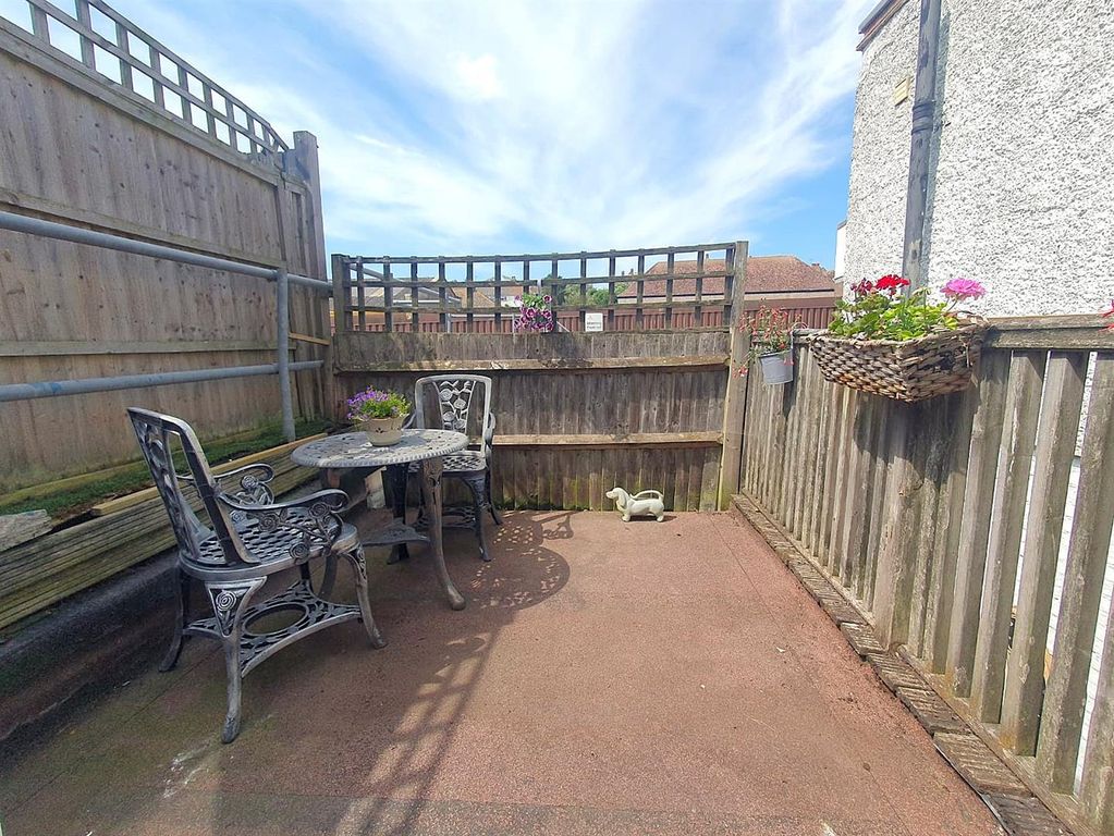 Property photo 2 of 23 Roof Terrace 2.Jpeg
