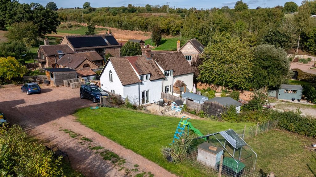 Property photo 1 of 21